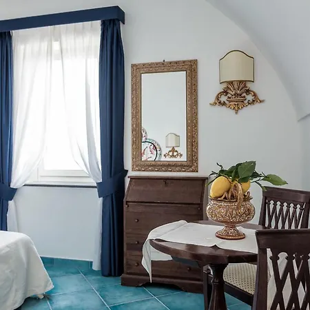 圣卡斯马别墅 拉维罗