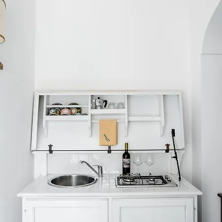 圣卡斯马别墅 * 拉维罗