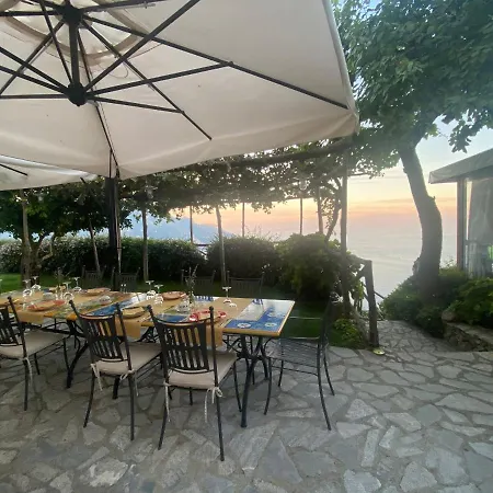 圣卡斯马别墅 公寓 拉维罗