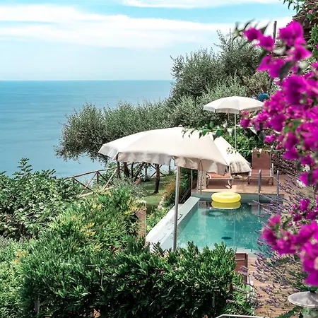 圣卡斯马别墅 公寓